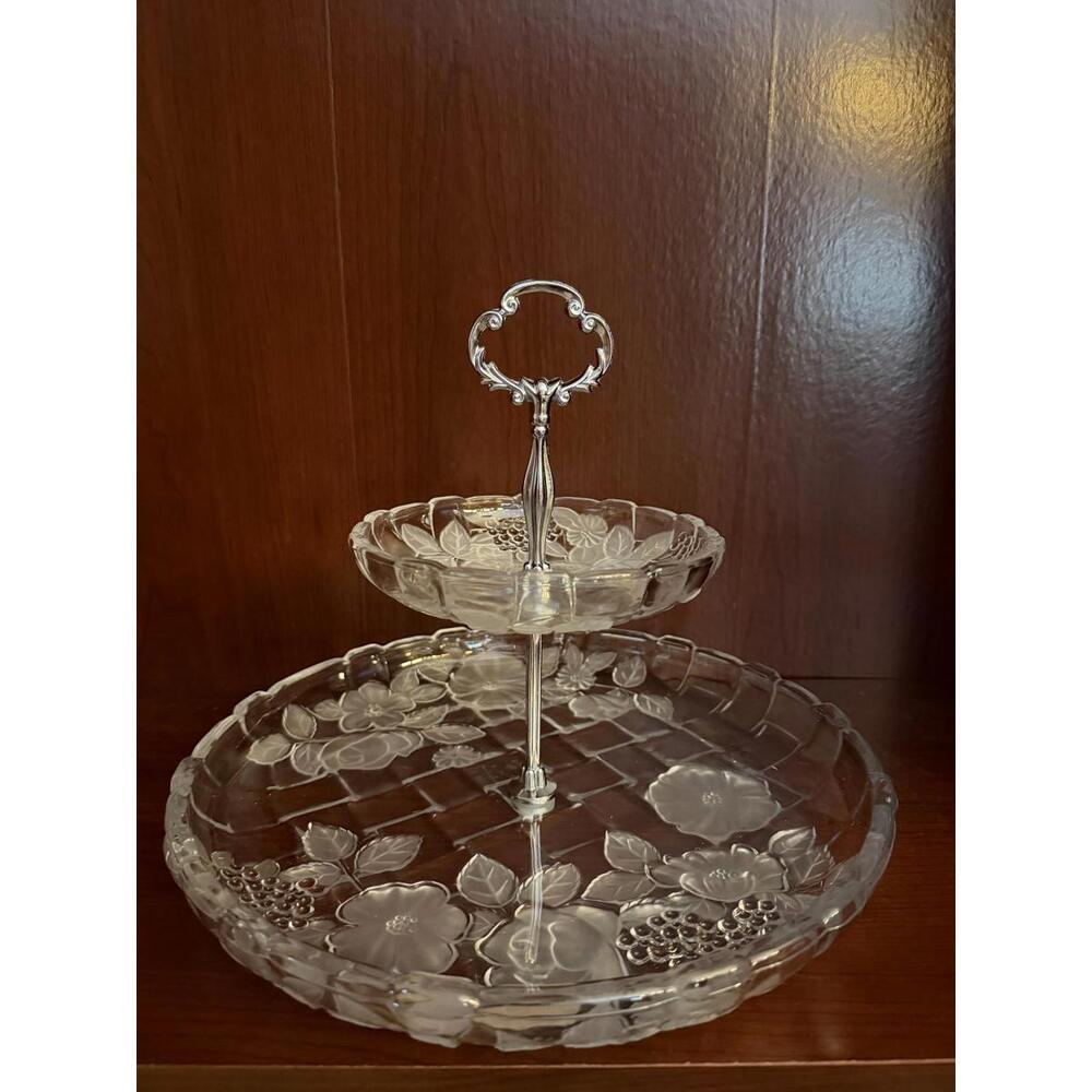 Fifth Avenue Crystal LTD- Napoli, 2 Tier Pastry Server, Frosted Crystal‎